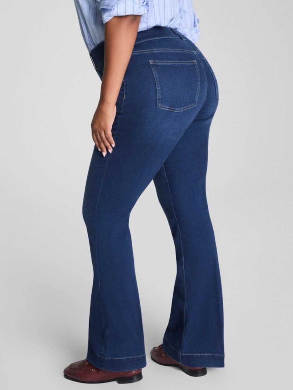 SPANX SpanxShape Flare Jean 2X Medium Blue Stretch Comfy Compression Slimming